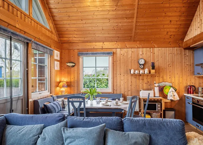 بيت للعطل Sonnenblumen بولتينهاجين